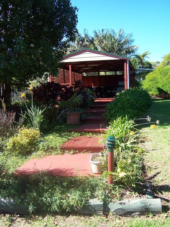 בורנט פיין Poinciana Cottages חדר תמונה