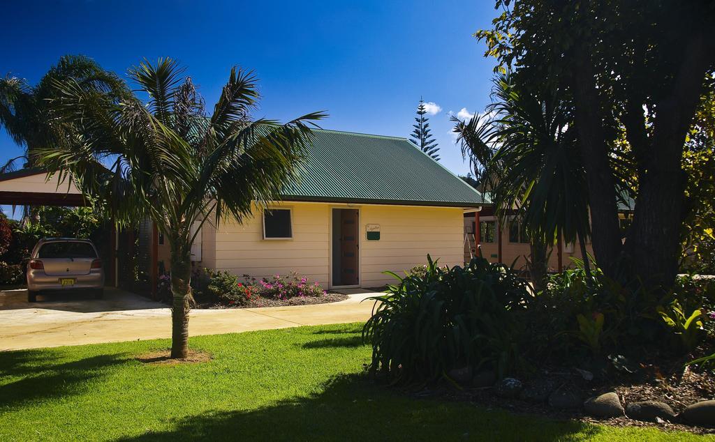 בורנט פיין Poinciana Cottages מראה חיצוני תמונה