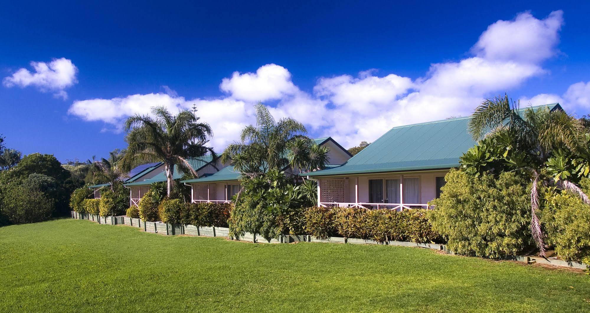 בורנט פיין Poinciana Cottages מראה חיצוני תמונה