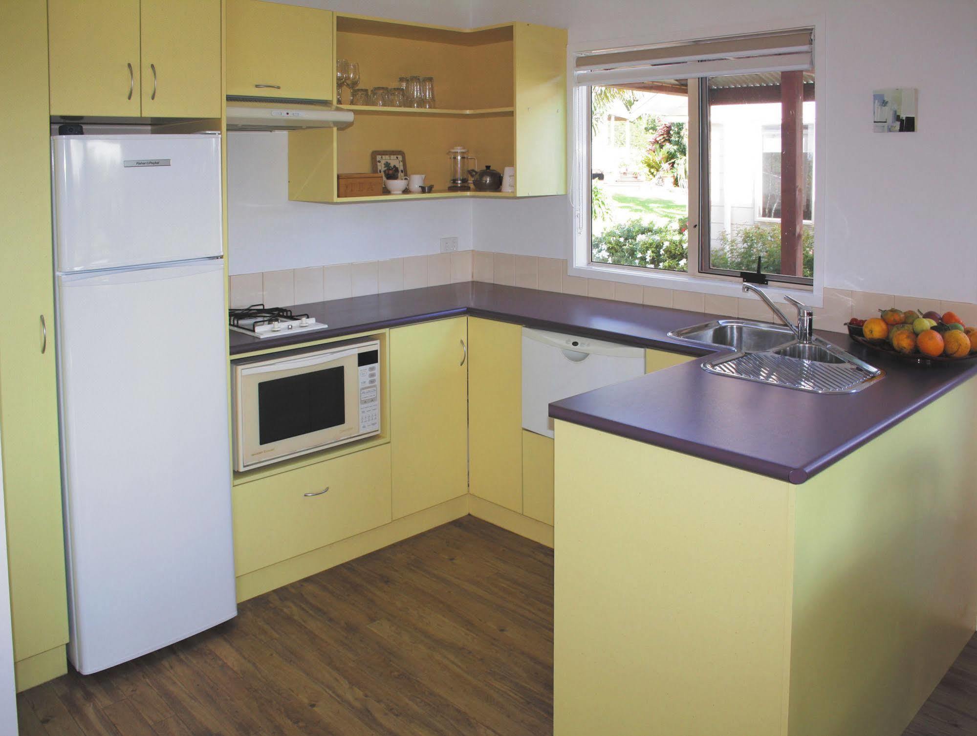 בורנט פיין Poinciana Cottages מראה חיצוני תמונה