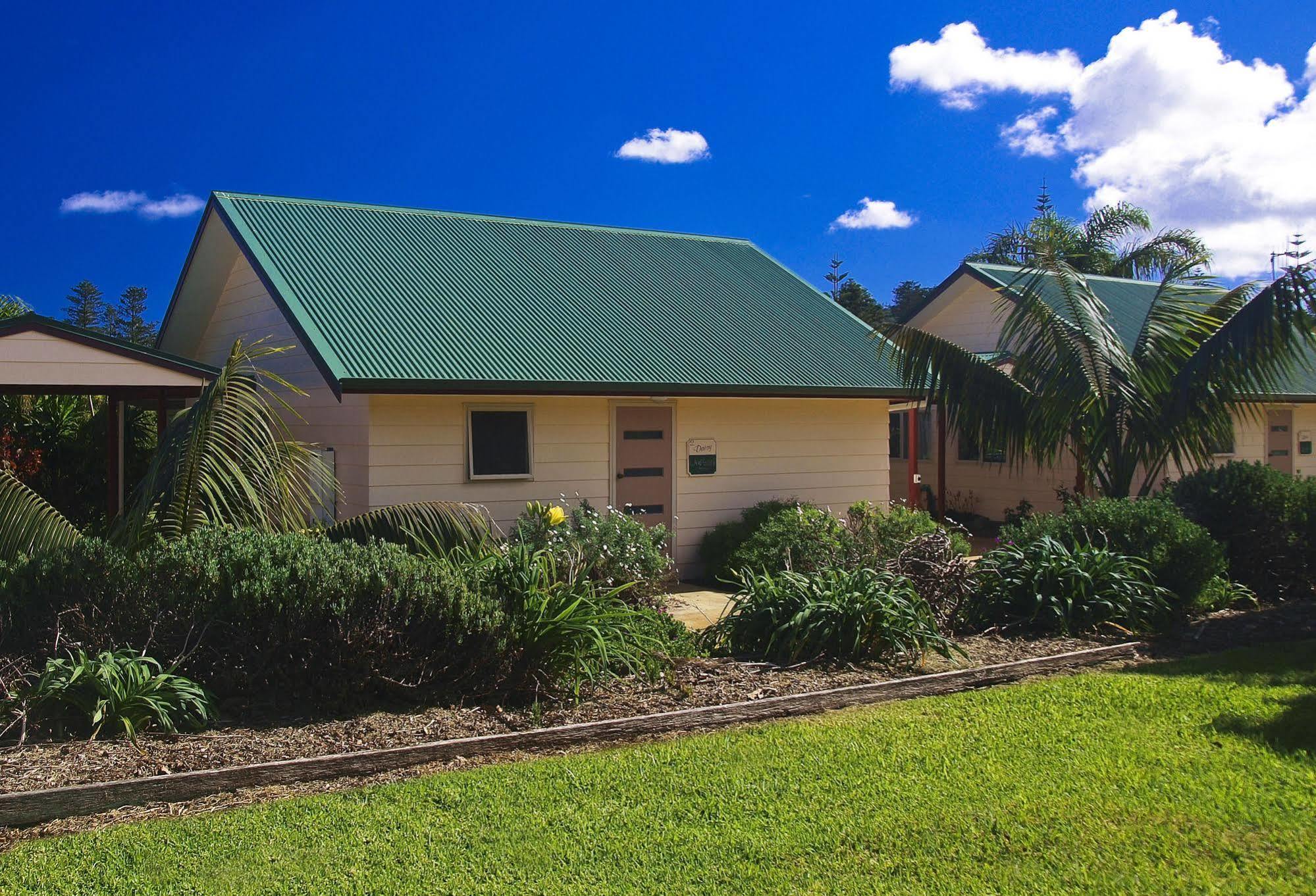 בורנט פיין Poinciana Cottages מראה חיצוני תמונה